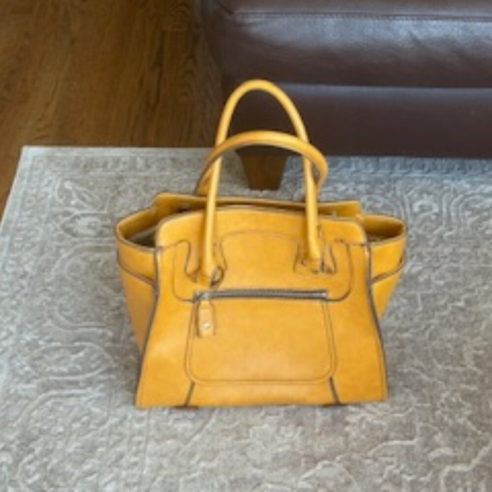 Butter Yellow London Fog Leather Tote Bag